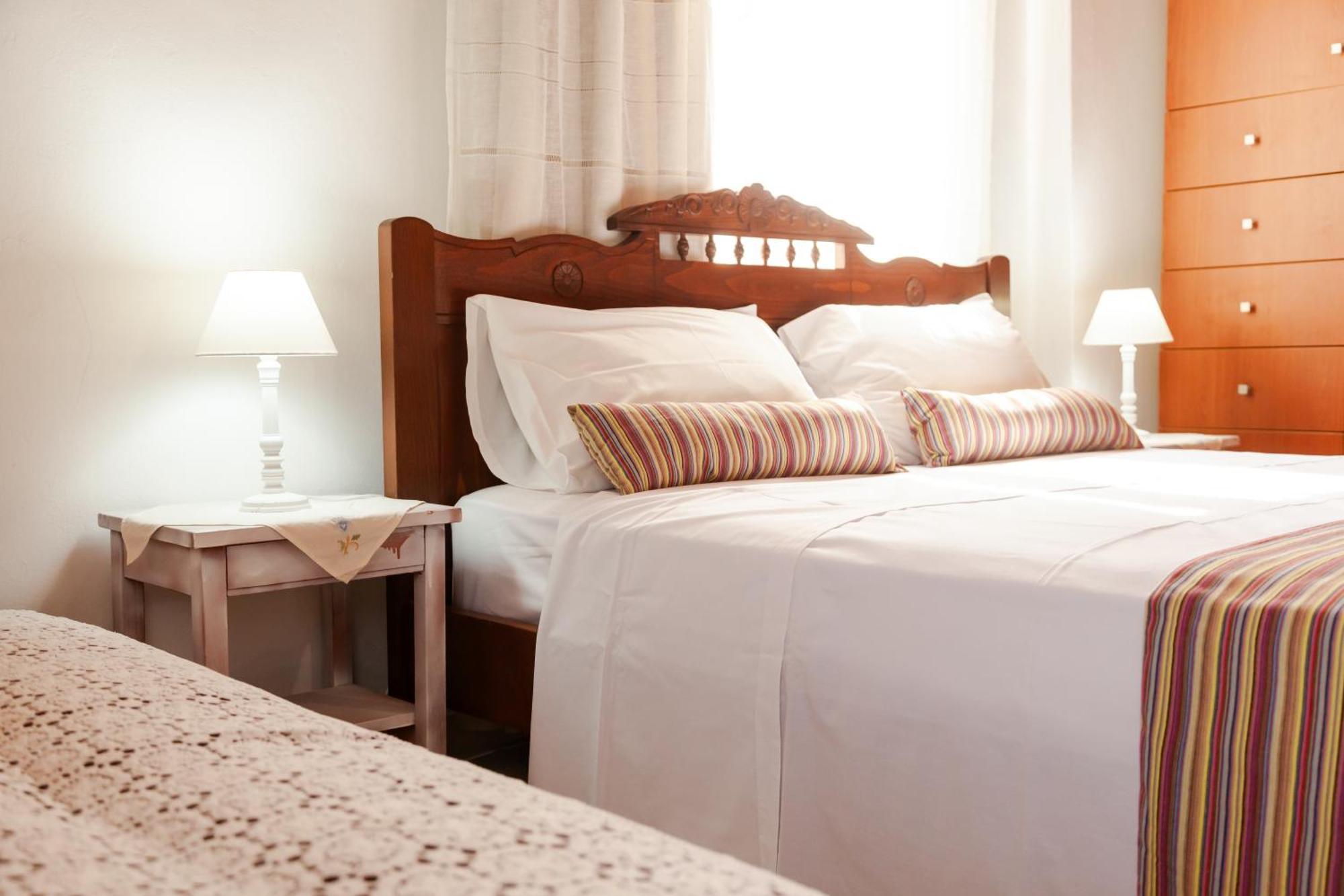 Amnisiades Apartments Karteros Dış mekan fotoğraf