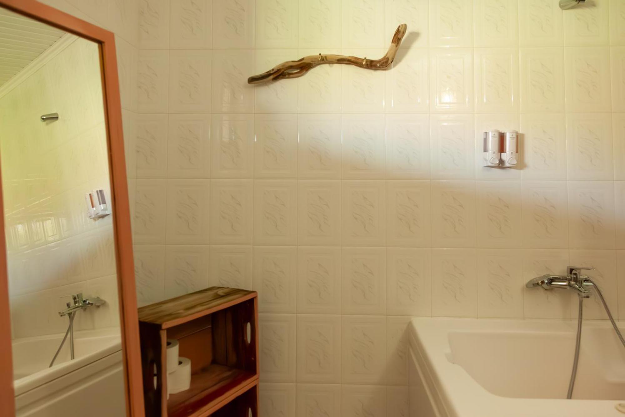 Amnisiades Apartments Karteros Dış mekan fotoğraf